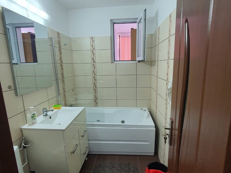 Baba Novac, parc IOR, Cinema Gloria